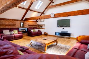 Lounge- click for photo gallery